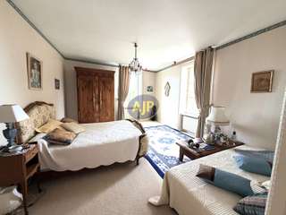 Vente maison 12 pièces