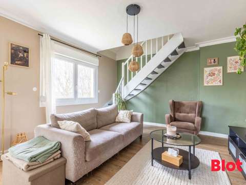 Vente maison 4 pièces Guer 56