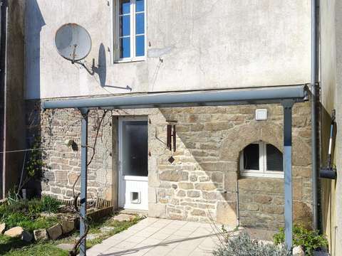 Vente maison 4 pièces Guerlesquin 29