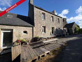 Vente maison 5 pièces Guerlesquin 29