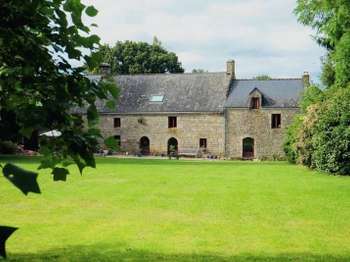 Vente maison 10 pièces Guern 56