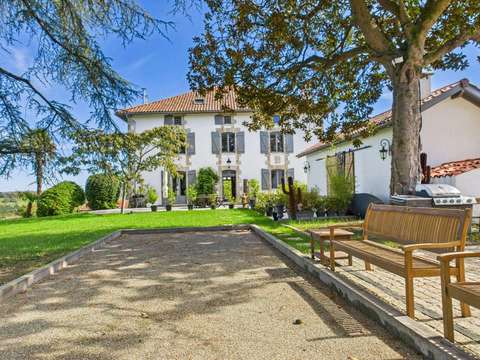 Vente maison 11 pièces Guiche 64