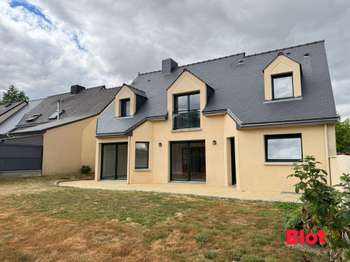Vente maison 8 pièces Guichen 35