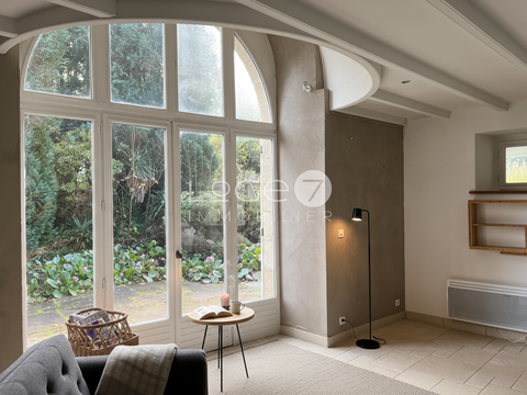 Vente maison 11 pièces