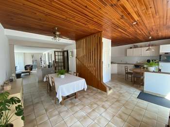 Vente maison 8 pièces Guimiliau 29