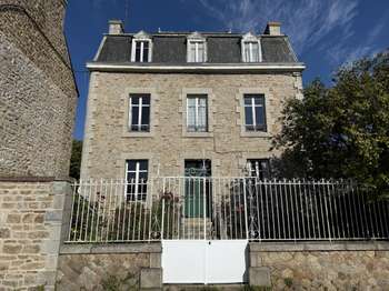 Vente maison 10 pièces Guingamp 22