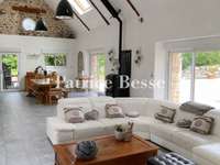 Vente maison 9 pièces