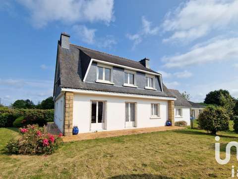 Vente maison 5 pièces Guiscriff 56