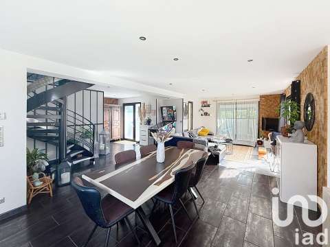 Vente maison 8 pièces