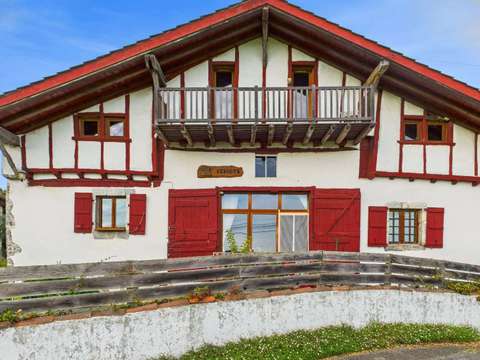 Vente maison 9 pièces Hasparren 64