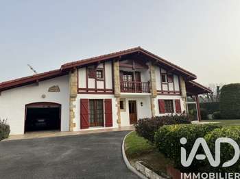 Vente maison 7 pièces Hasparren 64