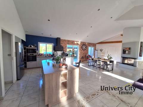 Vente maison 8 pièces Vente maison 8 pièces