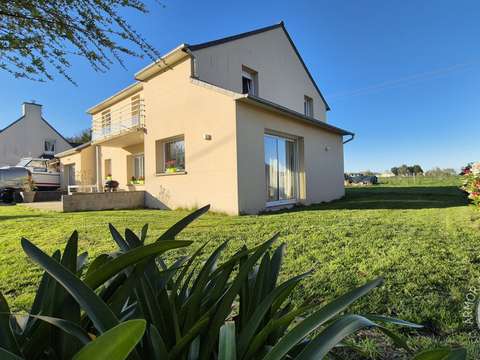 Vente maison 8 pièces Hénansal 22