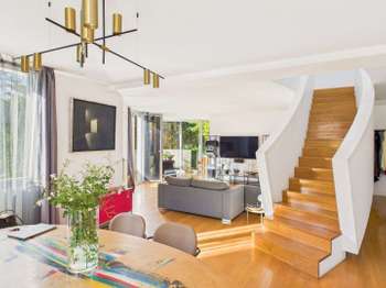 Maison 8 pièces 320 m² · à Hendaye · 320 m² · 1 090 000 €