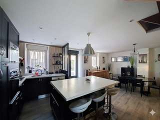 Vente maison 9 pièces