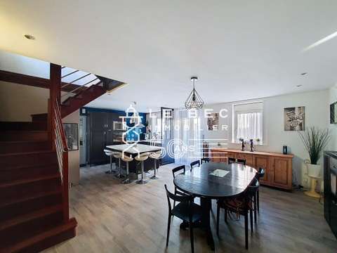 Vente maison 8 pièces