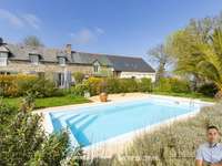 Vente maison 11 pièces