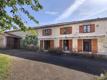Vente maison 7 pièces Hiersac 16