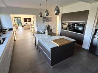 Vente maison 12 pièces Vente maison 12 pièces