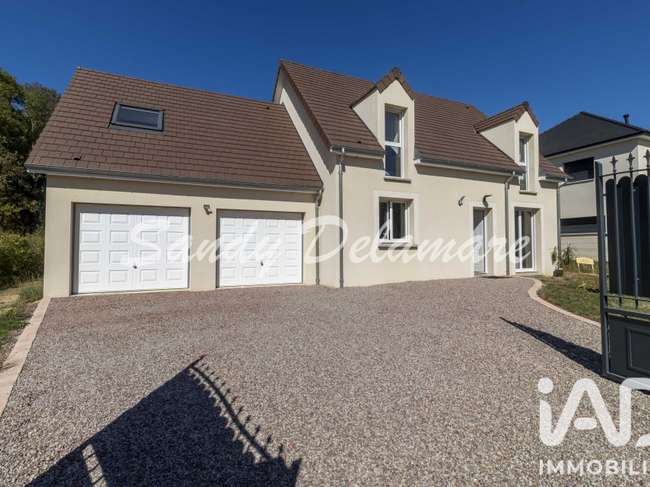 Maison 6 pièces 150 m² · à Houlbec-Cocherel · 150 m² · 385 000 €
