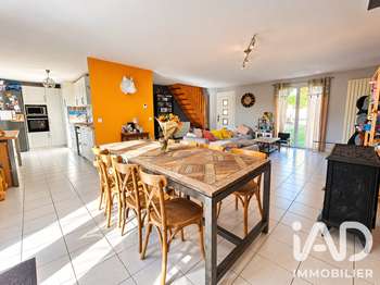 Vente maison 5 pièces Houx 28