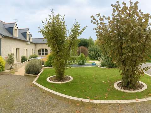Vente maison 8 pièces Huillé-Lézigné 49