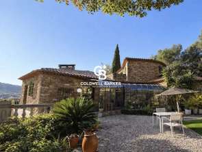 Vente Maison 7 chambresHyères