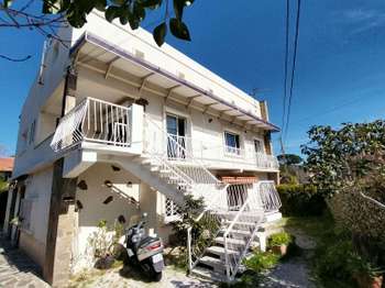 Vente maison 12 pièces Hyères 83