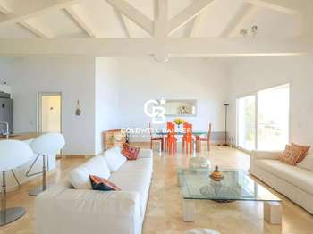 Vente maison 5 pièces Ile-du-levant 83