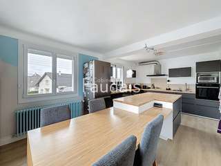 Vente maison 8 pièces