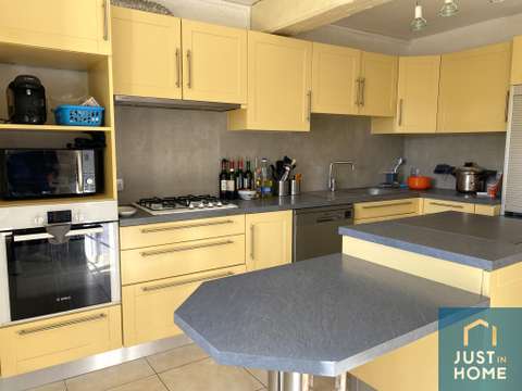 Vente maison 8 pièces