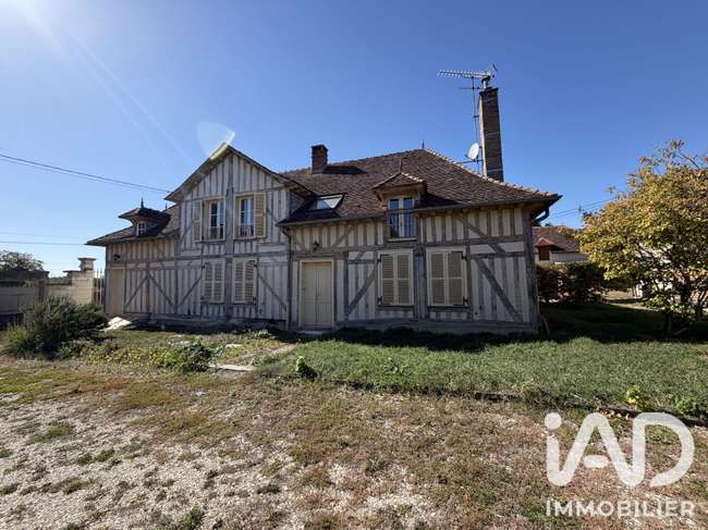 Maison 10 pièces 198 m² · à Isle-Aubigny · 198 m² · 199 000 €