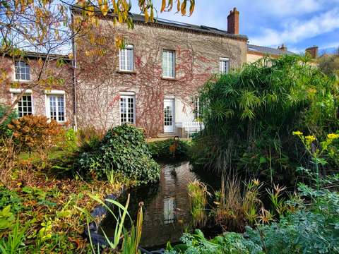 Vente maison 8 pièces Jallais 49