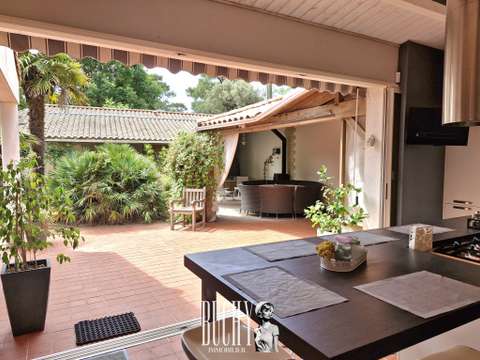 Vente maison 10 pièces