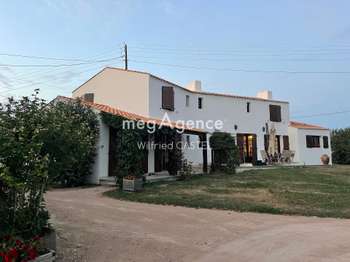 Vente maison 9 pièces Jard-sur-Mer 85