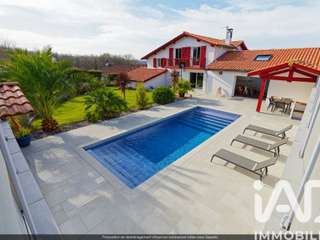 Vente maison 9 pièces