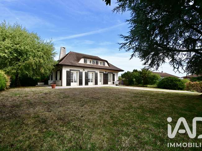 Maison 5 pièces 162 m² · à Jonage · 162 m² · 389 000 €