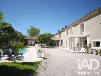 Maison 16 pièces 473 m² · à Jonquières · 473 m² · 770 000 €