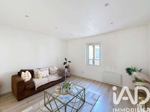 Vente maison 4 pièces Jonquières-Saint-Vincent 30