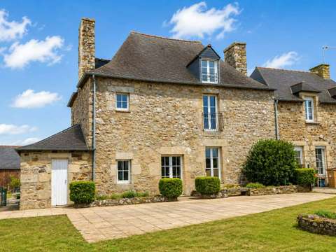 Vente maison 5 pièces Jugon-les-Lacs 22