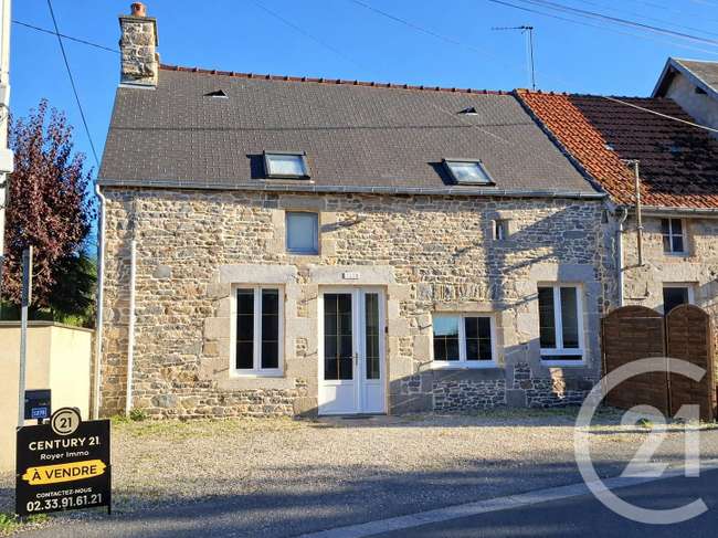 Maison 4 pièces 77 m² · à Jullouville · 77 m² · 240 000 €