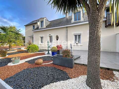 Vente maison 8 pièces Jumelles 49
