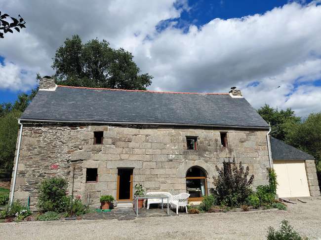 Maison 4 pièces 118 m² · à Kergrist-Moëlou · 118 m² · 167 000 €
