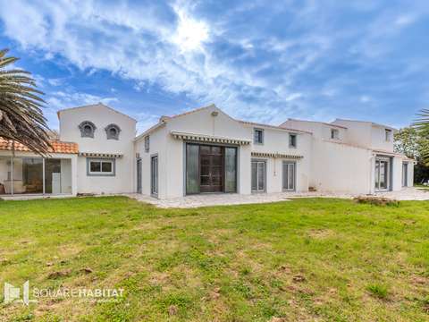 Vente maison 12 pièces L'Épine 85