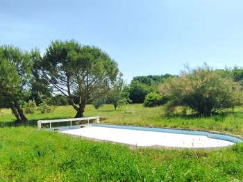 Vente Maison 9 piècesL'Hermenault
