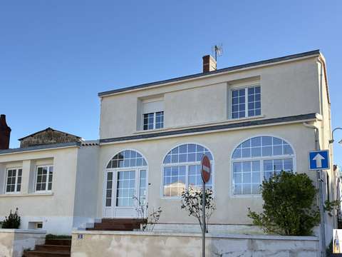 Vente maison 5 pièces L'Île-d'Elle 85