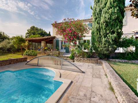Vente maison 8 pièces L'Isle-sur-la-Sorgue 84