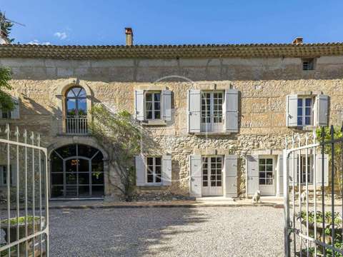 Vente maison 10 pièces L'Isle-sur-la-Sorgue 84