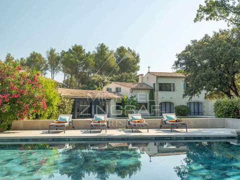 Vente maison 16 pièces L'Isle-sur-la-Sorgue 84