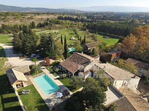 Vente maison 21 pièces L'Isle-sur-la-Sorgue 84